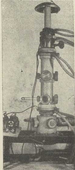 sl. 7. Nadmikroskop s magnetskim lećama